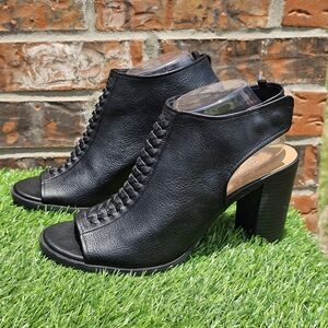 Gap Braided Casual Ankle Strap Pumps Open Toe Black Leather. Women's Size 10